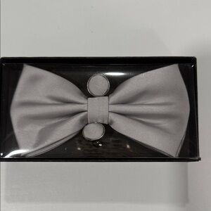 Elegant Gray Bow Tie Set